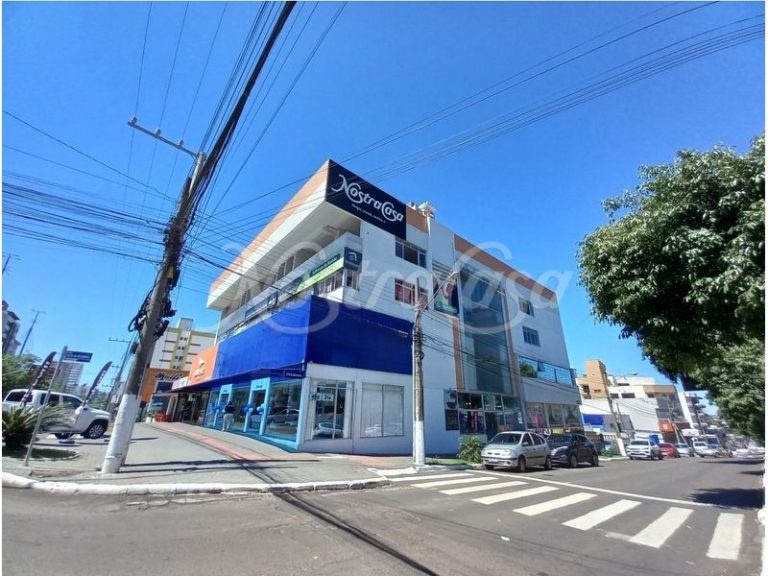FACHADA.JPG