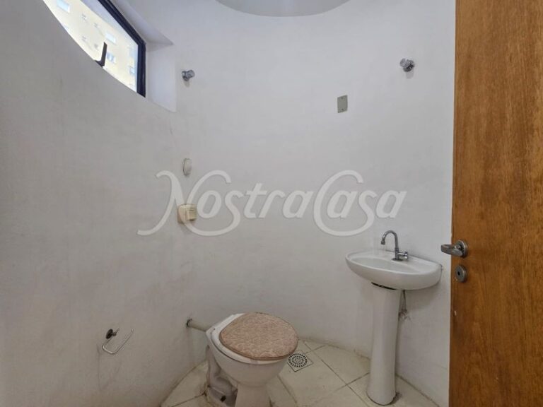 CF045A129C68135625E059F85A61C8A7