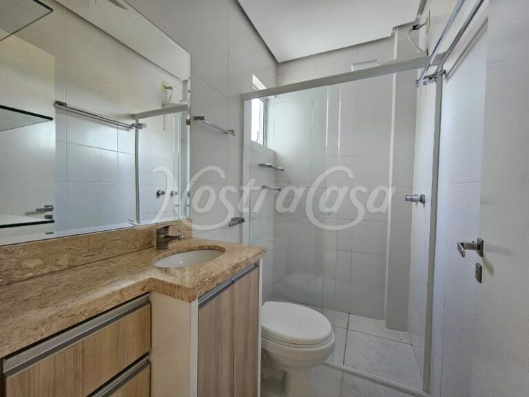DCBE56AE4D2F3ABD8250E781FA180233