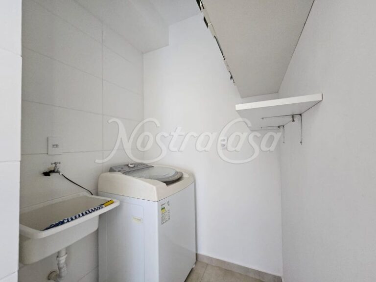 233D23CB4E7CC43BA213A39A4A806434