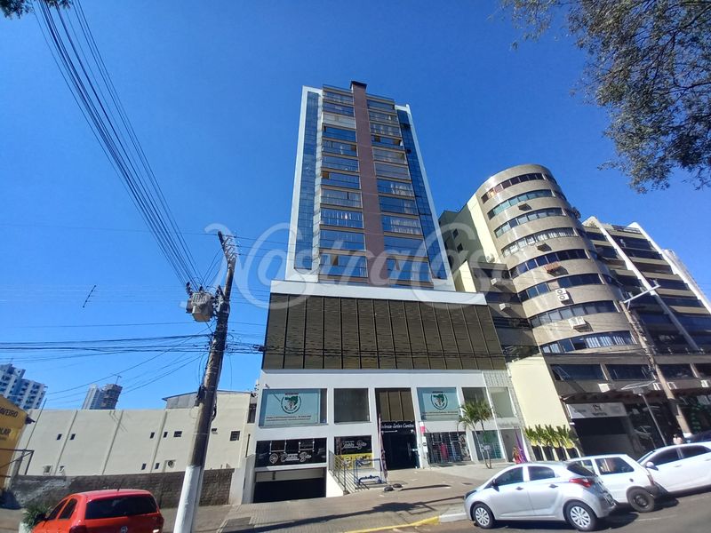 Apartamento para alugar com 3 dormitórios, 1 banheiro, 3 vagas de garagens e 1m² de área privativa no bairro Centro