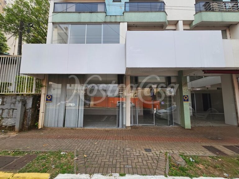 02- FACHADA 02