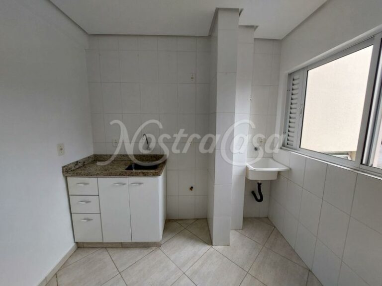 02 - COZINHA E AREA DE SERVIÇO.JPG